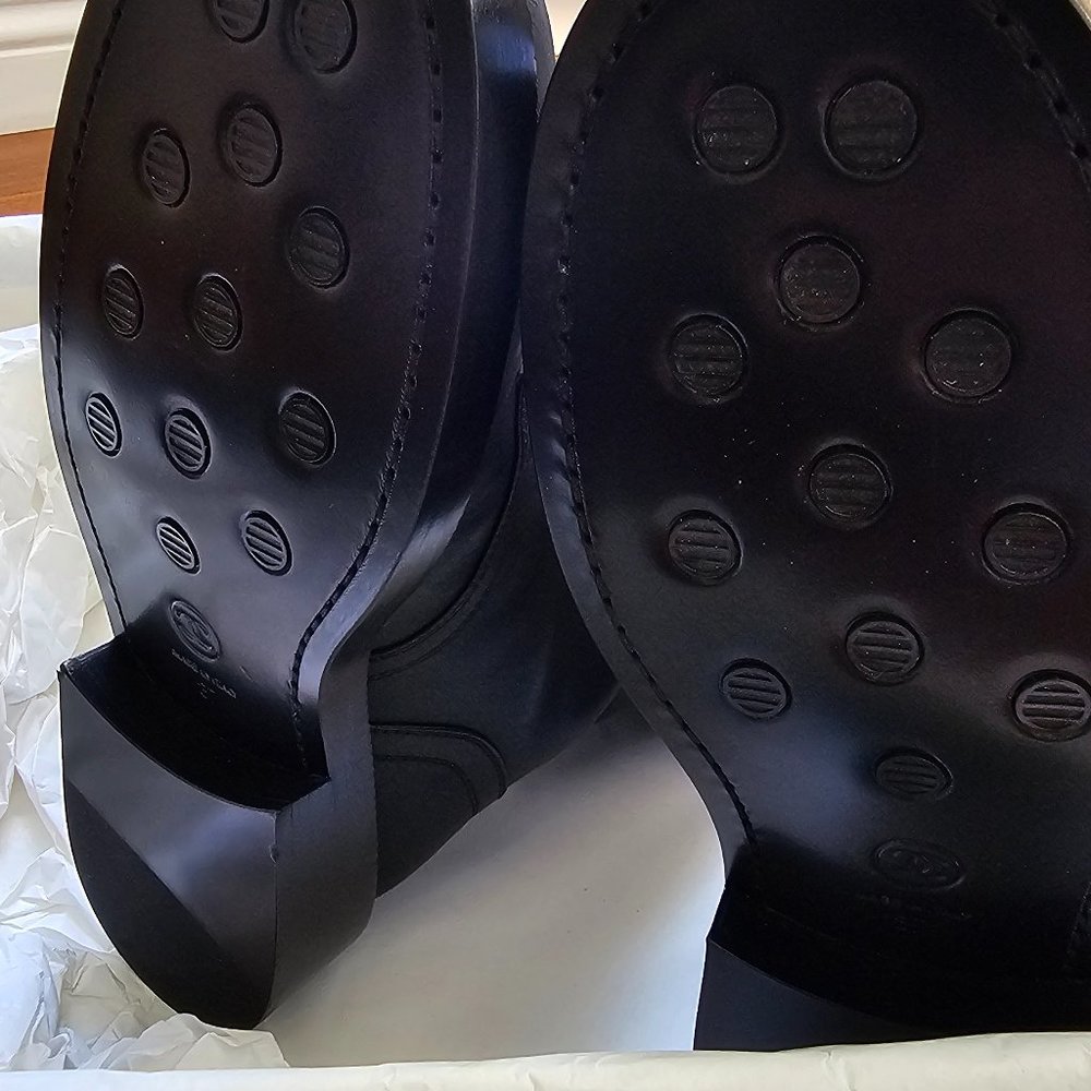 NEW Chanel lace up boots SZ 37 (hard to find + unworn) - Picture 6 of 11